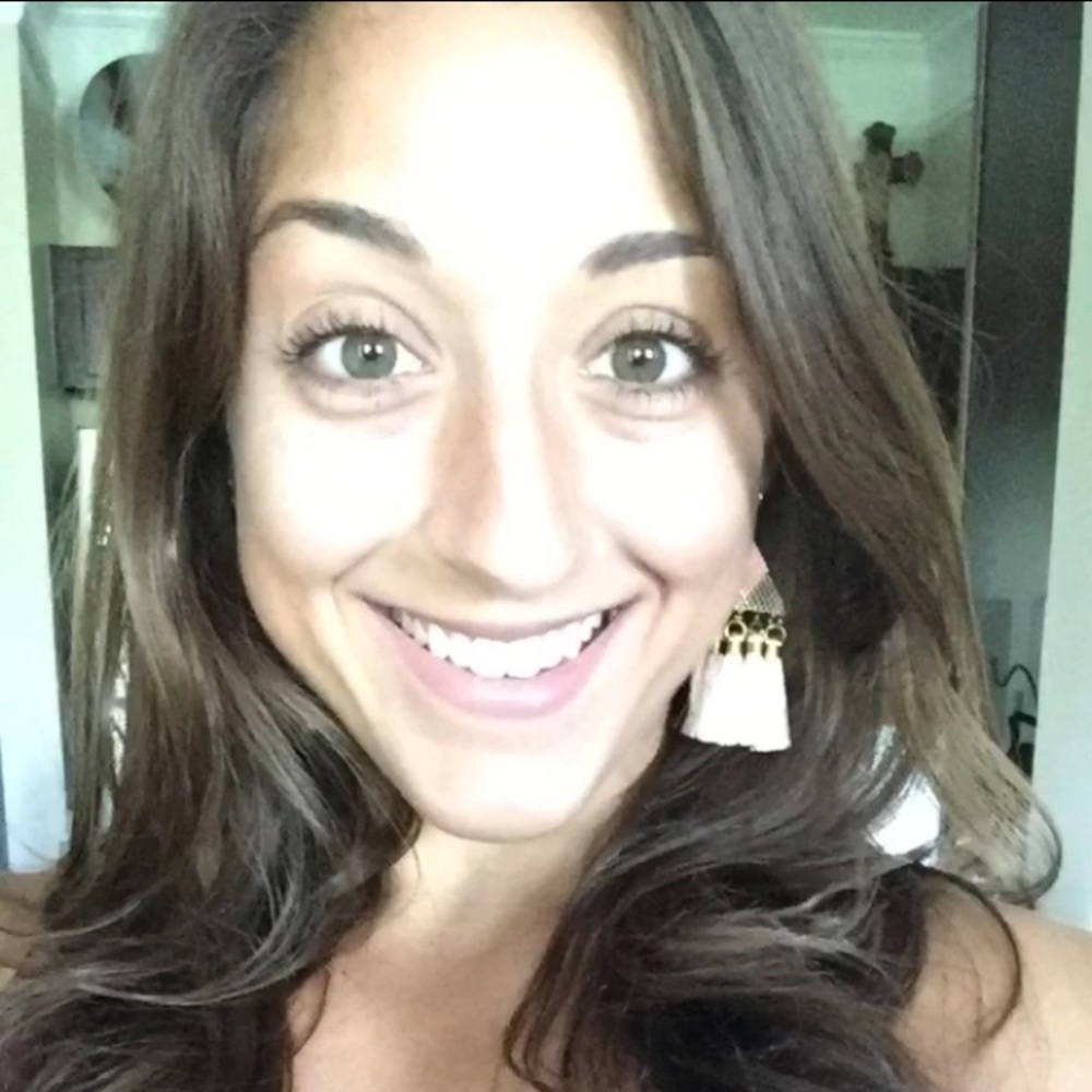 Meet your Posher, Rose